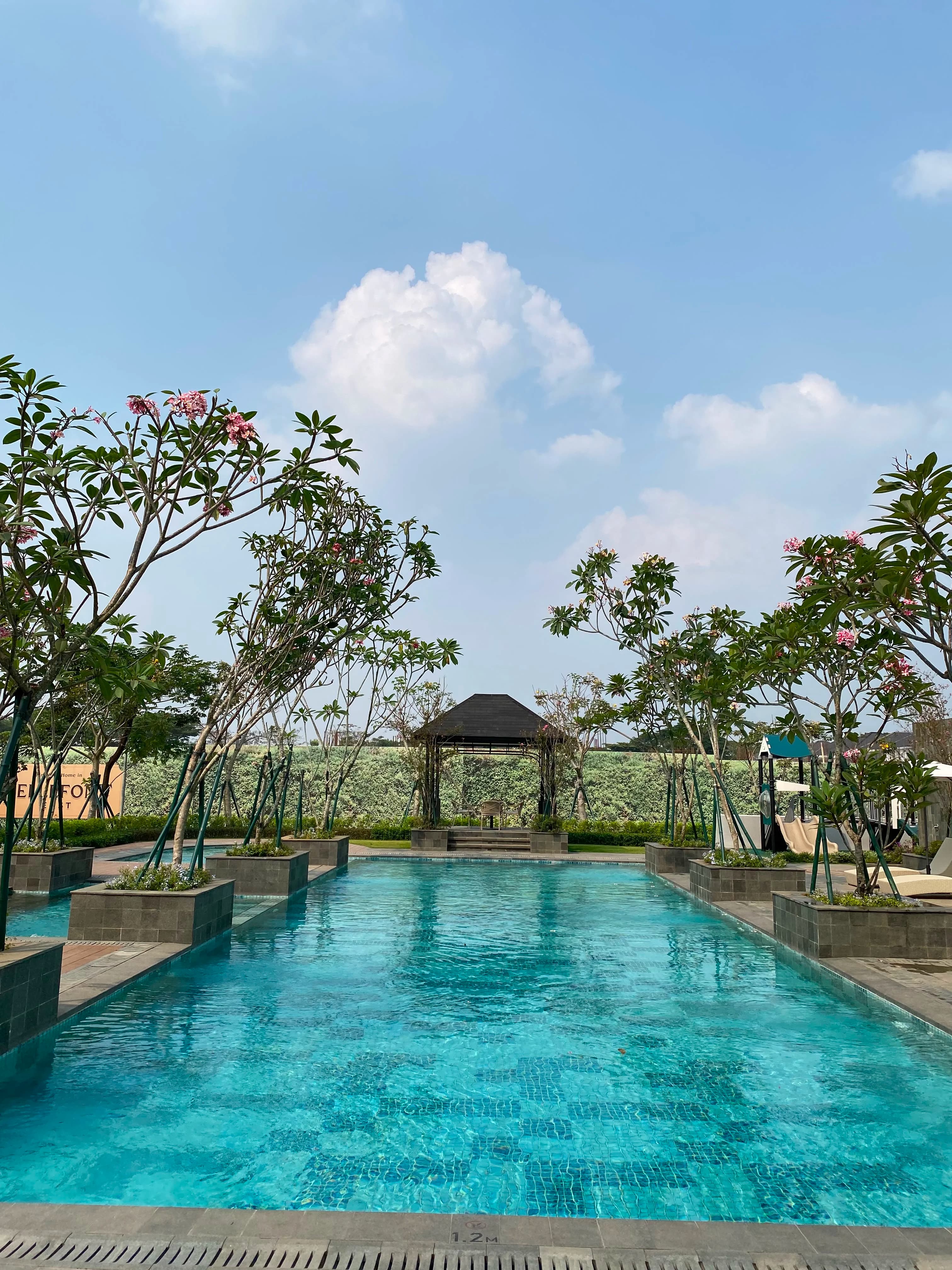 Thumbnail Rumah 3 Lantai Eropa Modern di Bellefont Summarecon Serpong — 8