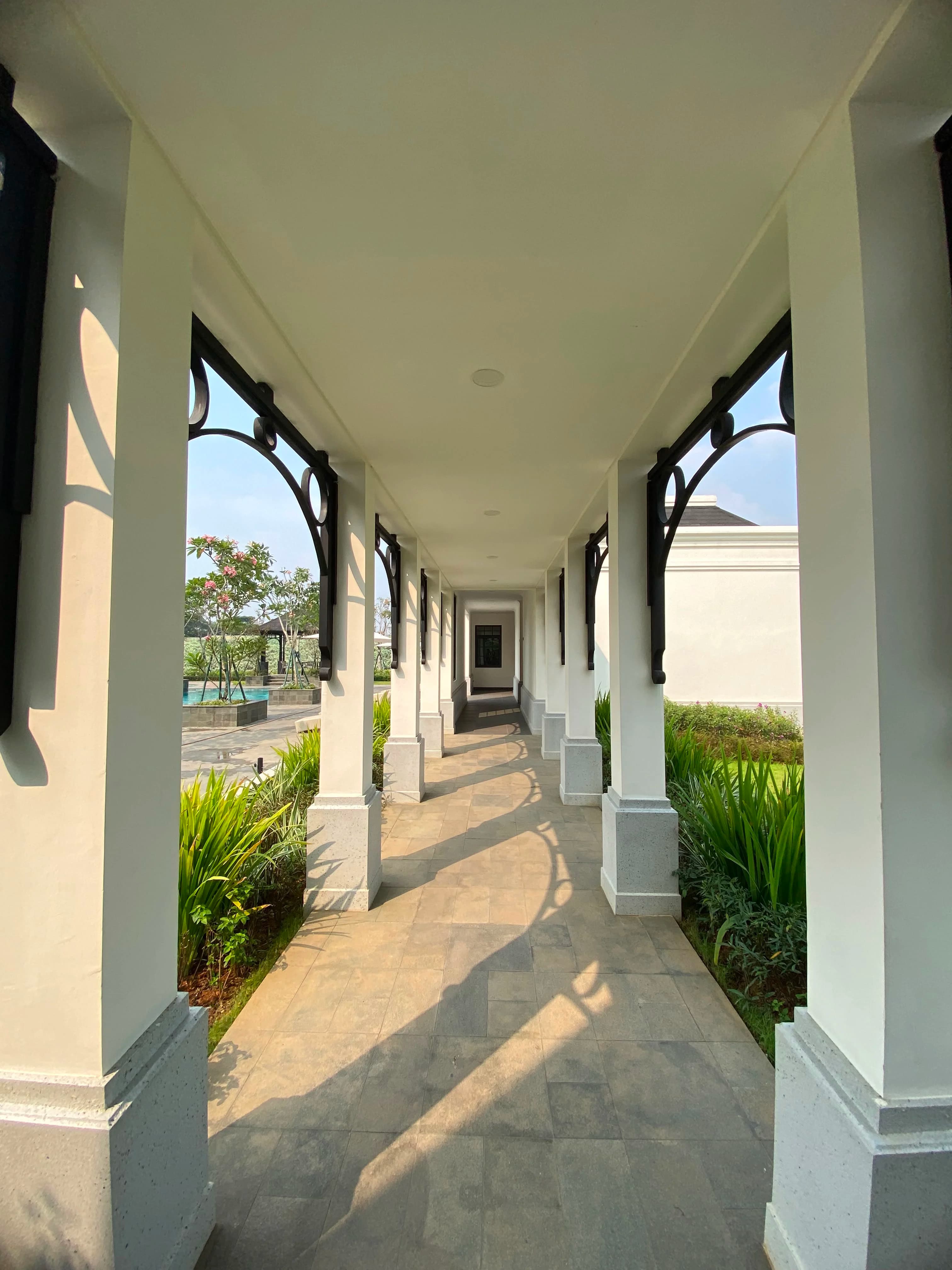 Thumbnail Rumah 3 Lantai Eropa Modern di Bellefont Summarecon Serpong — 19