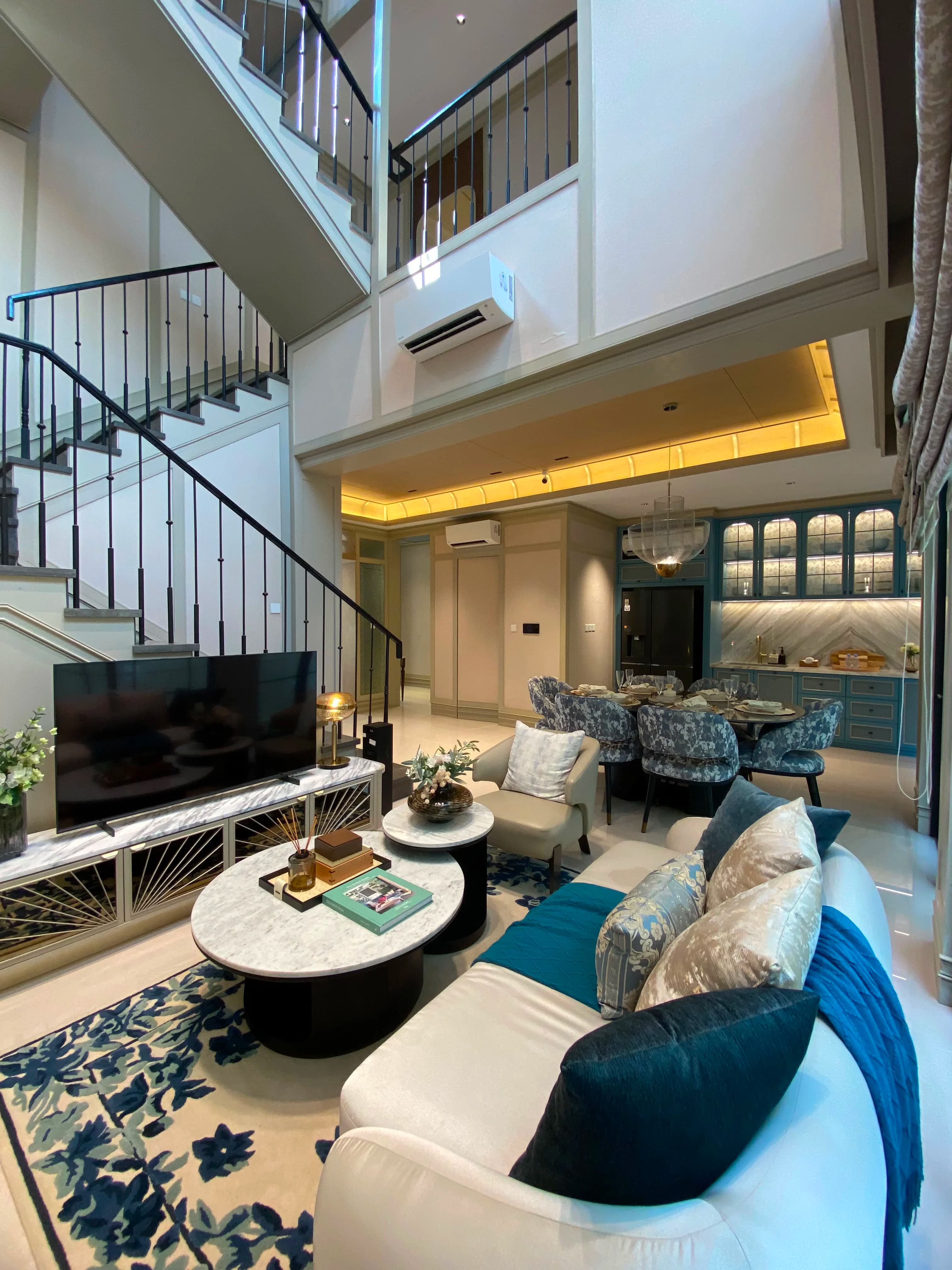 Thumbnail Rumah 3 Lantai Eropa Modern di Bellefont Summarecon Serpong — 20