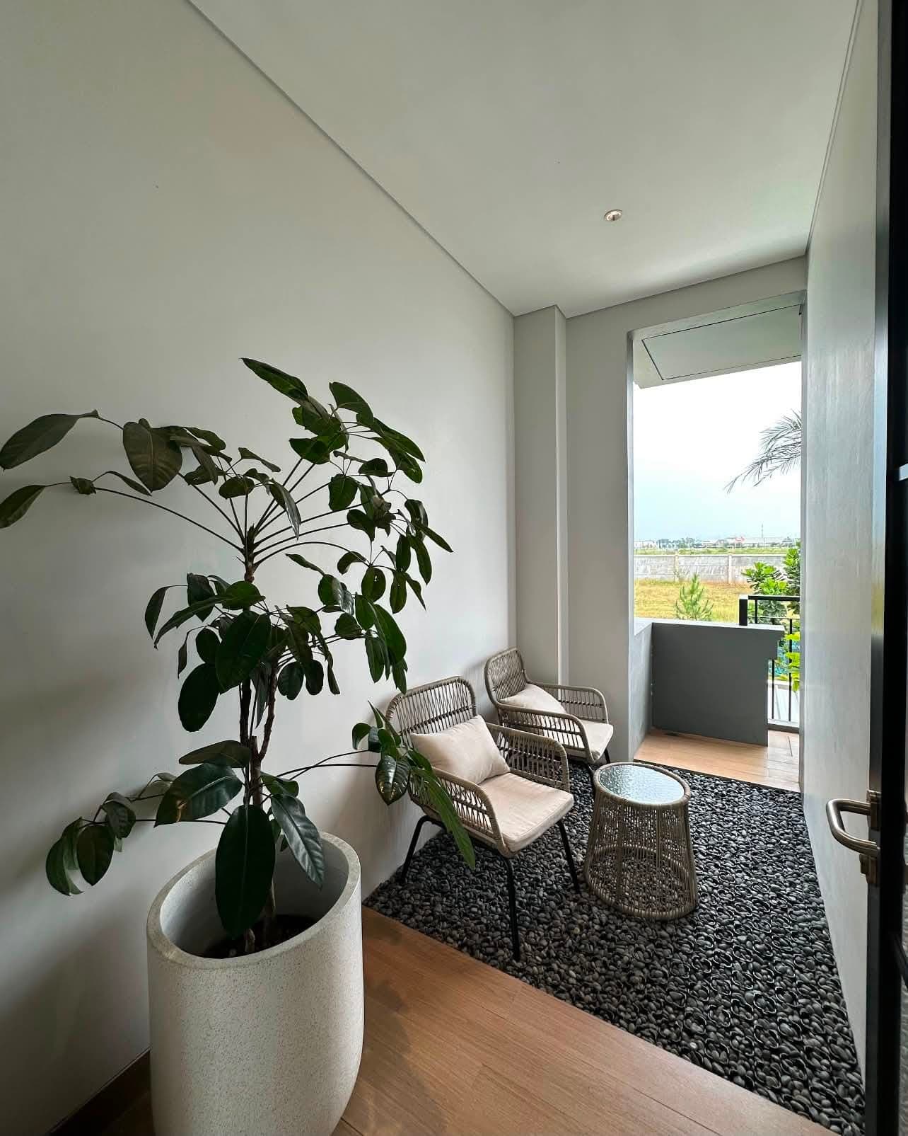 Thumbnail Rumah 3 Lantai Bergaya Eropa di The Armont BSD City — 2